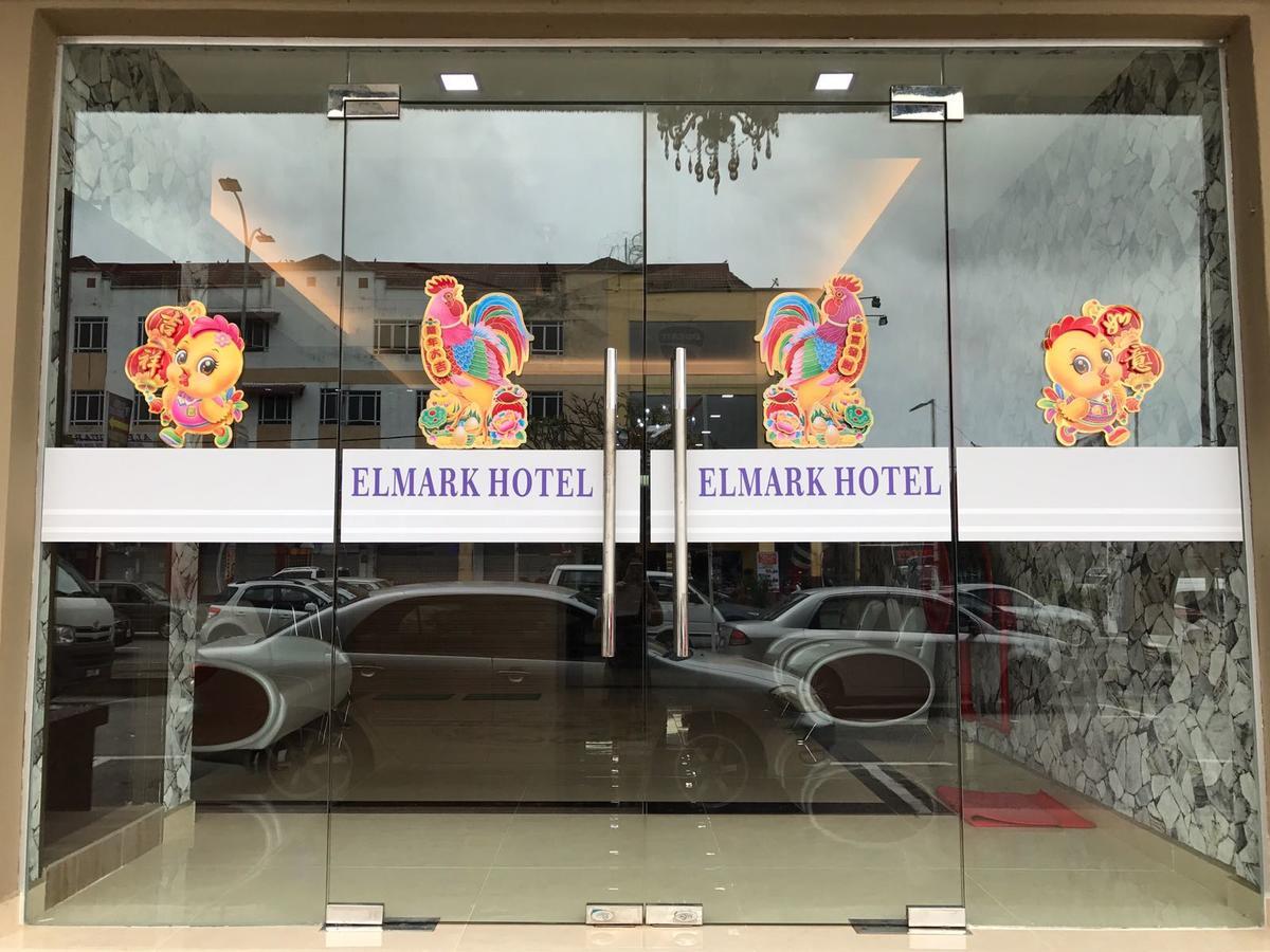 Elmark Hotel Kuantan Exterior photo